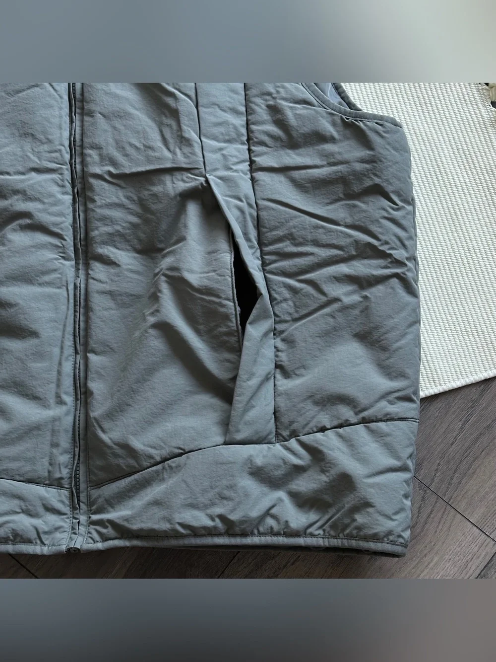 Banana Republic Matcha Latte Green Puffer Vest